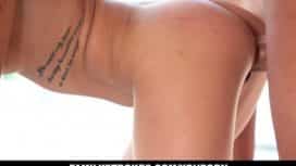 Uzun zamandır inilti duymak istiyordu