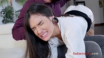 امراة حامية تجلب رجل لينيكها