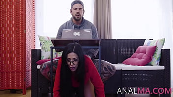 امه بعد وفاة صديقتها داني يانيك خالته وزوجة البيه