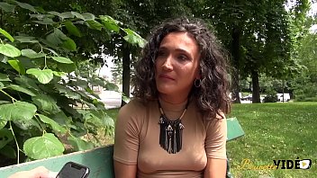 ممارسة الجنس مع الاطفال الاقل من 18 سنة