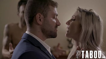 قضيب كبير للفتاة التي تمنحك فرصًا زائفة لحبها لأنها تستخدمك لأغراض جنسية