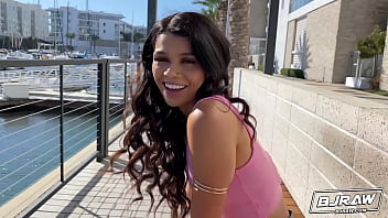 عير كبير وهي تصرخ بقوه سكس معا امراه كبيره ب سن